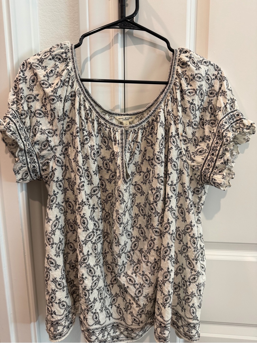 Max Studio Cream and Black Floral Peasant Tunic